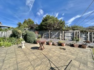 Photo 19- click for photo gallery